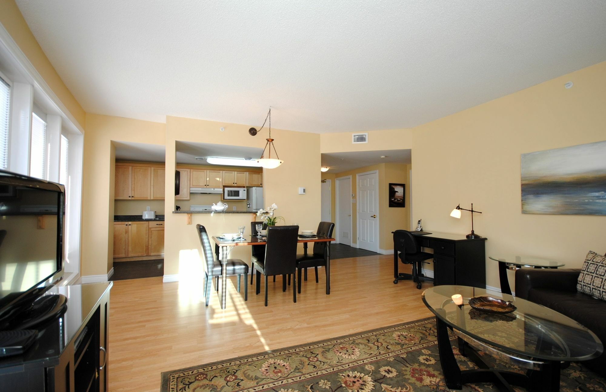 Premiere Suites Moncton Exteriör bild